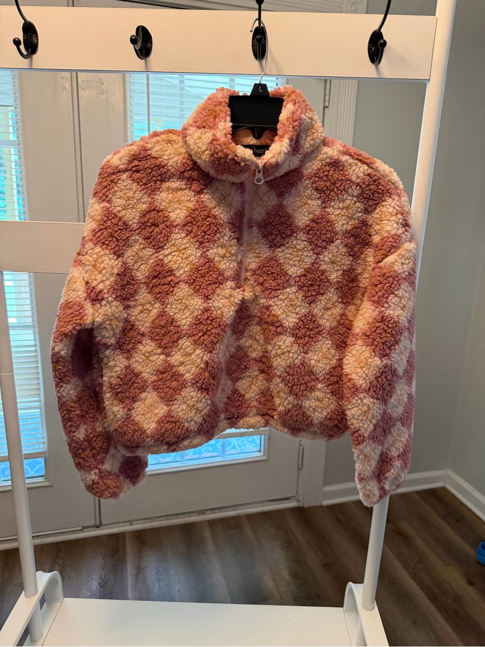 Derek Heart Pink & Cream Plush Checker Zip Jacket